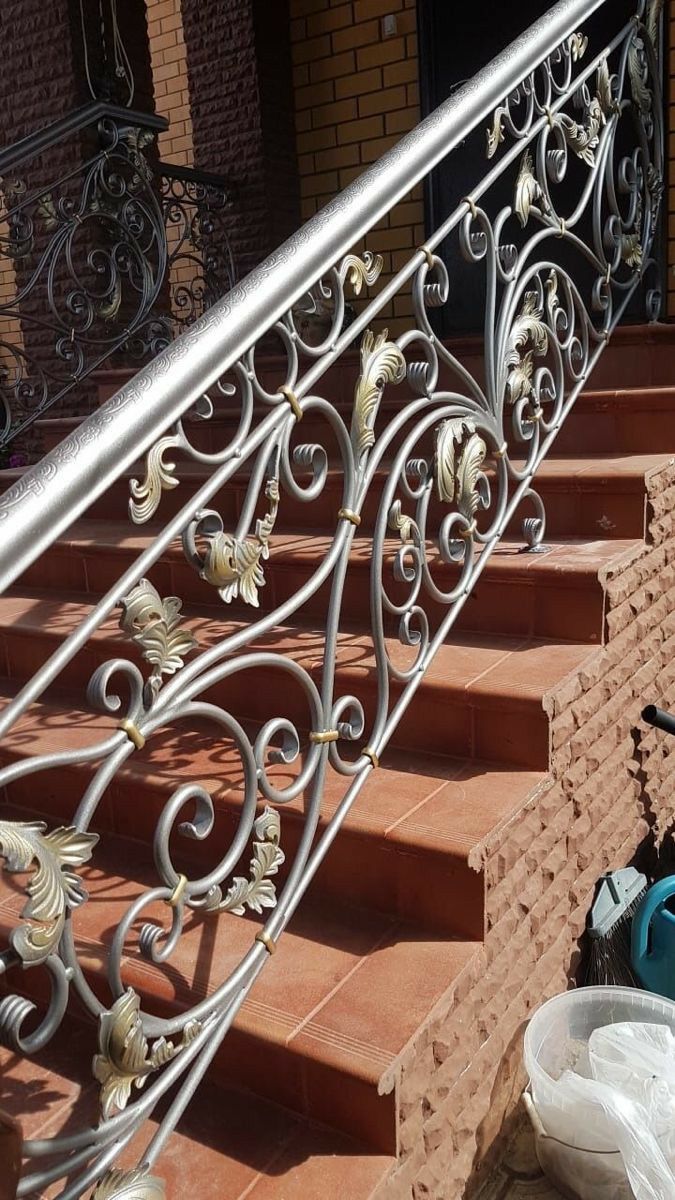 монолитные лестницы в Санкт-Петербурге и Беларуси